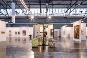 Art Düsseldorf 2019, Skulpturenplatz, König Galerie, Alicja Kwade, Absorption (Dolomit), 2018 © Sebastian Drüen